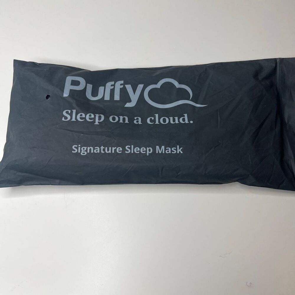 Puffy Signature Sleep Mask new never used padded